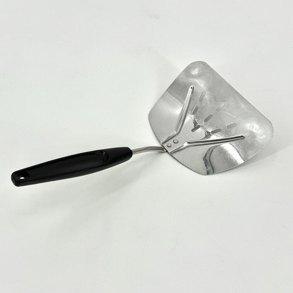 Vintage Foley Stainless Steel MPLS Wide Slotted Curved Flipper Lifter Spatula